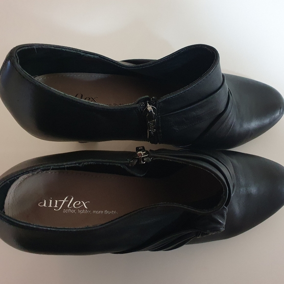 Black AIRFLEX secret leather womens Dress ankle Boots 9.5 B zip up 9cm heels - Picture 5 of 5